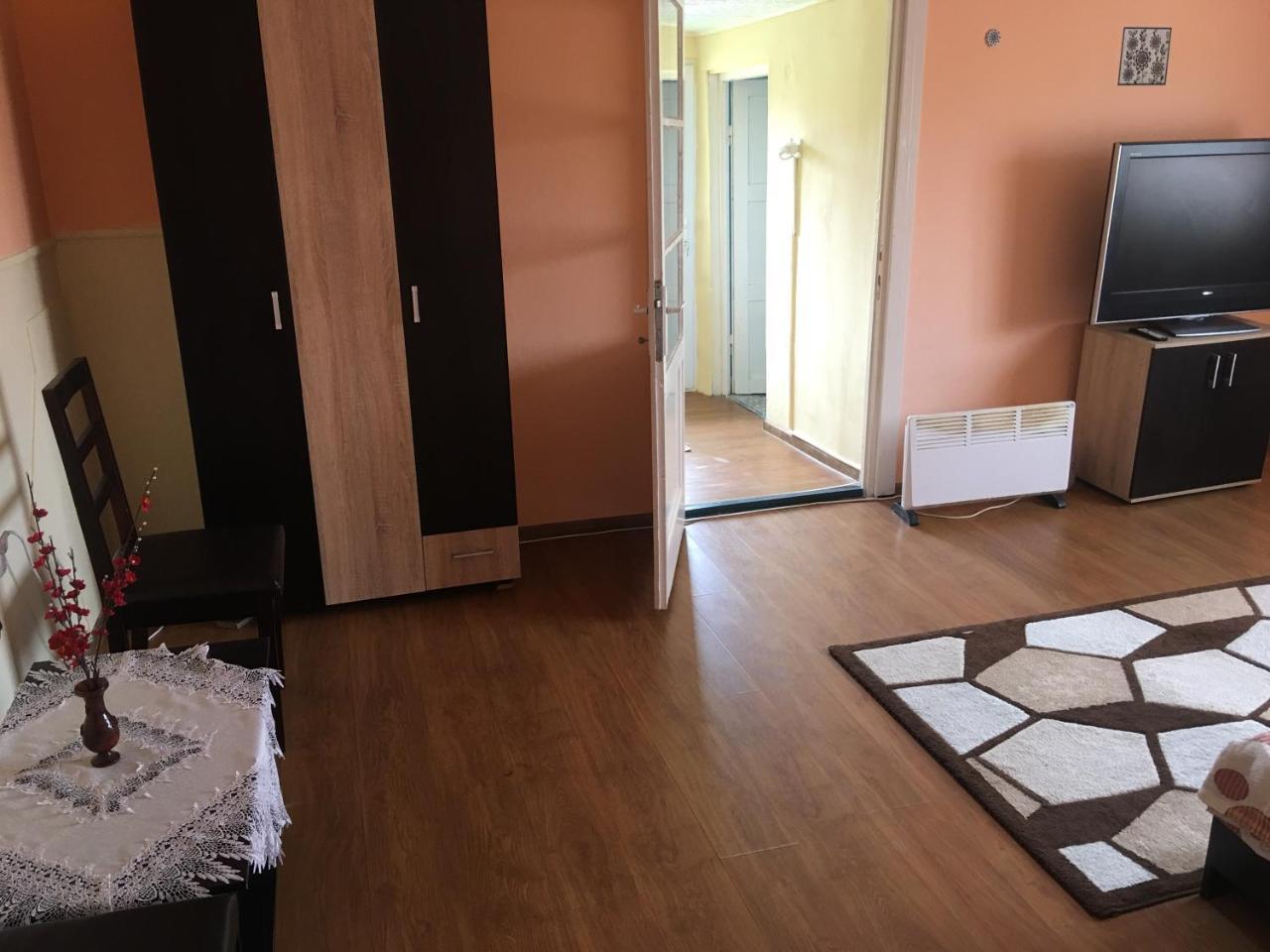 Vila La Izvorul Putinei Haţeg Zewnętrze zdjęcie
